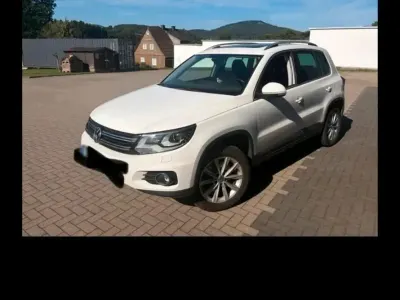 Gebraucht VW Tiguan Style 160 PS (117 kW) 2013 Weiß SUV