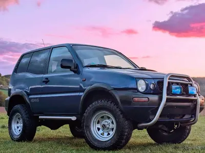 Occasion Nissan Terrano 125 ch (91 kW) 1998 Bleue SUV