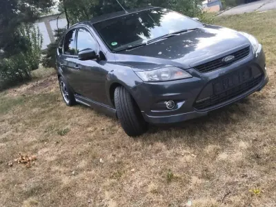 Gebraucht Ford Focus 109 PS (80 kW) 2009 Grau Limousine