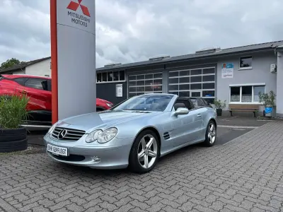 Gebraucht Mercedes SL500 306 PS (225 kW) 2002 Tellursilber Cabrio