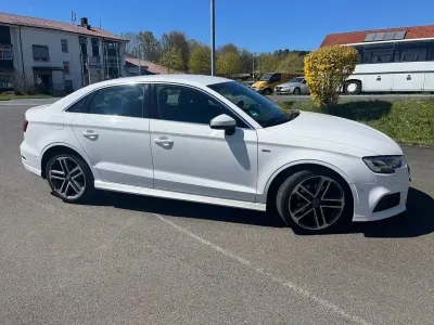 Gebraucht Audi A3 S-Line 150 PS (110 kW) 2019 Weiß Limousine