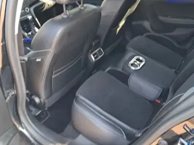 Używany Renault Mégane Intens 132 KM (97 kW) 2017 Czarny Sedan/Limuzyna