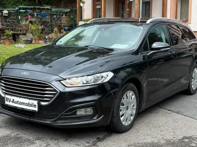 Gebraucht Ford Mondeo Trend 120 PS (88 kW) 2019 Schwarz Limousine