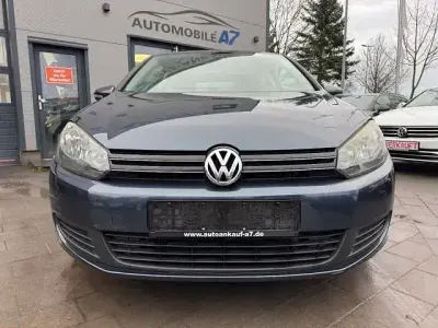 Gebraucht VW Golf VI Comfortline 122 PS (89 kW) 2009 Blau Kleinwagen
