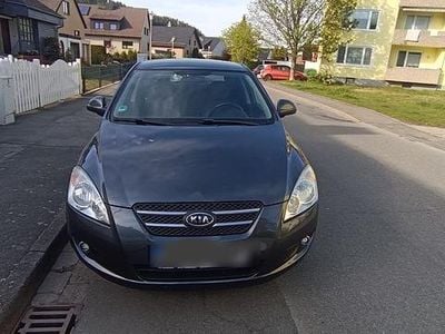 Brugt Kia Ceed 109 HK (80 kW) 2009 Grå Hatchback