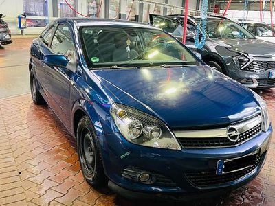Gebraucht Opel Astra GTC 90 PS (66 kW) 2008 Blau Coupé