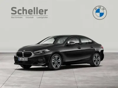 Gebraucht BMW 220 Advantage 178 PS (130 kW) 2023 Black sapphire Coupé