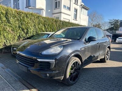 Porsche Cayenne S E-Hybrid