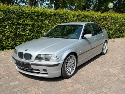 Gebraucht BMW 320 M Sport 136 PS (100 kW) 2000 Silber Limousine