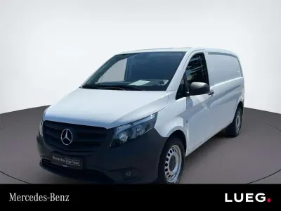 Gebraucht Mercedes Vito 163 PS (119 kW) 2021 Arktikweiß Van