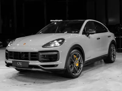 Gebraucht Porsche Cayenne Turbo GT 640 PS (470 kW) 2022 Grau SUV