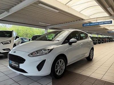 Second-hand Ford Fiesta Trend 71 CP (52 kW) 2018 Alb Hatchback