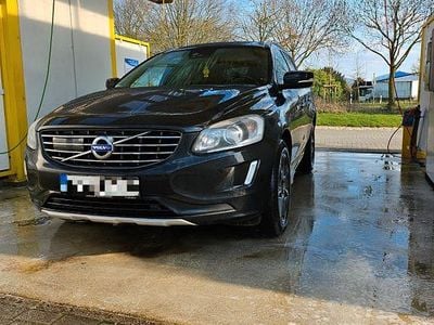 Gebraucht Volvo XC60 Ocean Race 220 PS (161 kW) 2016 Schwarz SUV