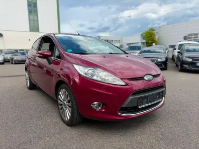 Gebraucht Ford Fiesta Titanium 97 PS (71 kW) 2009 Violett
