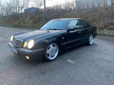 Mercedes E55 AMG
