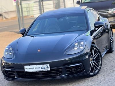 Porsche Panamera 4S