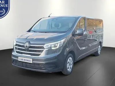 Begagnad Renault Trafic Evolution 150 HK (110 kW) 2025 Grå Minibuss