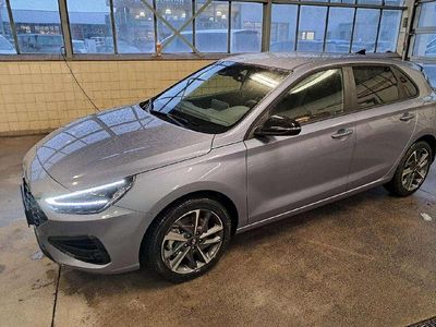 Meta blue Neu 2025 Hyundai i30 Advantage Limousine | 24.590 € (Teuer)