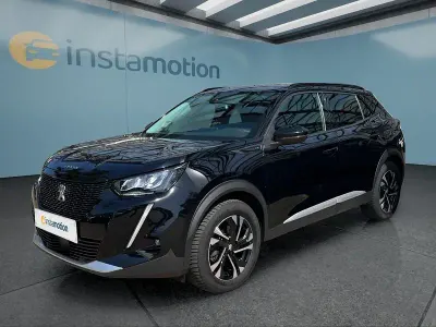 Second-hand Peugeot e-2008 Allure 100 kW (136 CP) 2022 Negru SUV