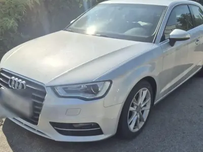 Gebraucht Audi A3 Sport 122 PS (89 kW) 2013 Silber Limousine