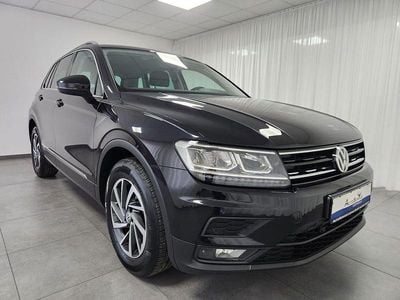 Gebraucht VW Tiguan Sound 150 PS (110 kW) 2017 Deep black perleffekt (metallic) SUV