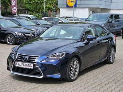 Lexus IS300h
