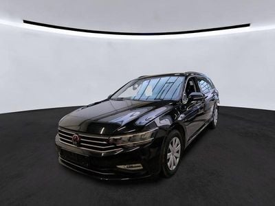 Usata VW Passat Business 150 CV (110 kW) 2022 Nero Station wagon