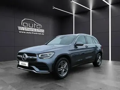 Używany Mercedes GLC200 AMG line 420 KM (308 kW) 2020 Szary SUV