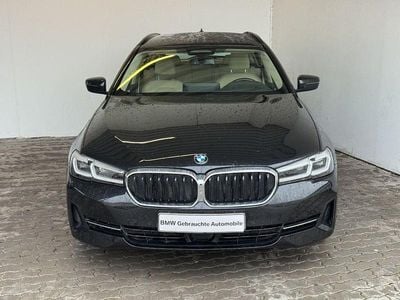 Gebraucht BMW 520 Sport Line 190 PS (139 kW) 2022 Schwarz Limousine