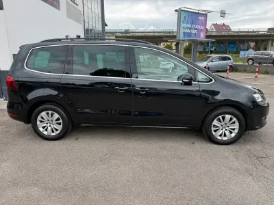 Gebraucht VW Sharan Comfortline 184 PS (135 kW) 2017 Schwarz Van / Kleinbus