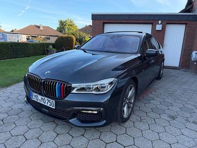 BMW 750