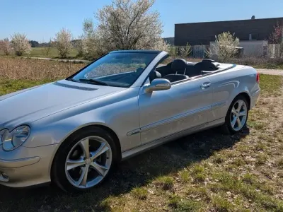 Używany Mercedes CLK200 163 KM (119 kW) 2004 Srebrny Kabriolet