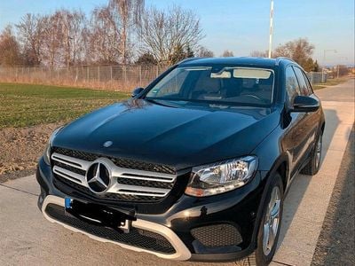 Gebraucht Mercedes GLC220 170 PS (125 kW) 2016 Schwarz SUV