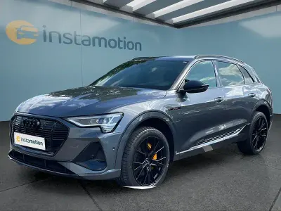 Gebraucht Audi e-tron 300 kW (408 PS) 2022 Grau SUV