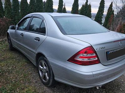 Mercedes C200