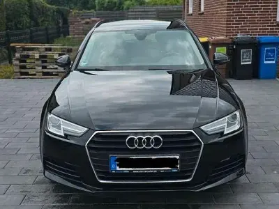 Gebraucht Audi A4 Ambiente 150 PS (110 kW) 2016 Schwarz Kombi