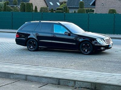 gebraucht Mercedes E220 Cdi/TÜV neu/AHK/E-sitze/GROẞER NAVI