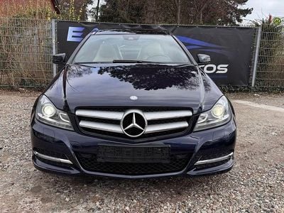 Gebraucht Mercedes C180 156 PS (114 kW) 2012 Blau Coupé
