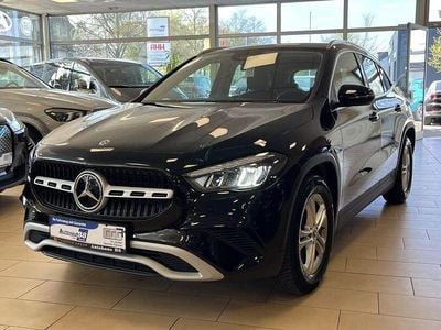Gebraucht Mercedes GLA180 150 PS (110 kW) 2024 Schwarz SUV
