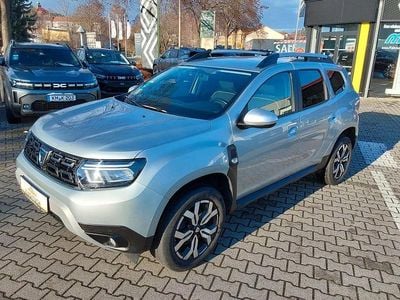 Gebraucht Dacia Duster Prestige 150 PS (110 kW) 2022 Silber SUV