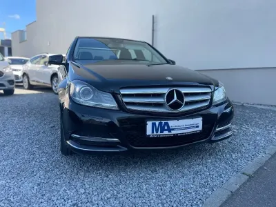 Gebraucht Mercedes C250 204 PS (150 kW) 2013 Schwarz Limousine