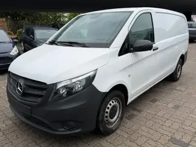 Gebraucht Mercedes Vito 136 PS (100 kW) 2022 Arktikweiss Van