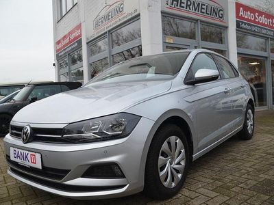 Silber Gebraucht 2020 VW Polo Comfortline Limousine | 13.900 € (Fairer Preis)