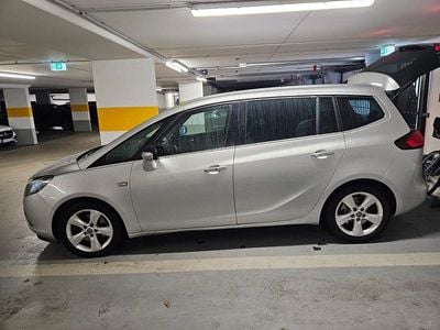 Usata Opel Zafira 165 CV (121 kW) 2012 Argento Monovolume