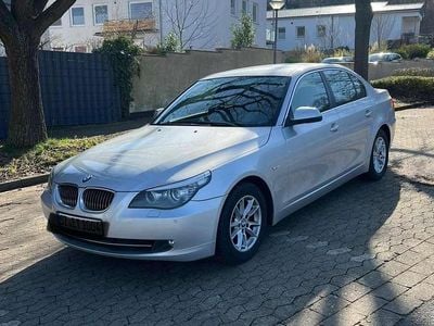 Gebraucht BMW 525 Lifestyle 218 PS (160 kW) 2010 Silber Kombi