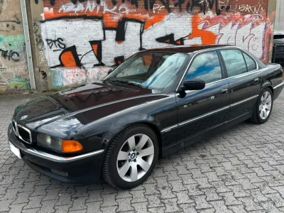 Käytetty BMW 728 193 HP (141 kW) 1997 Musta Sedan