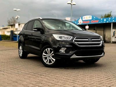 Second-hand Ford Kuga 150 CP (110 kW) 2019 Negru SUV
