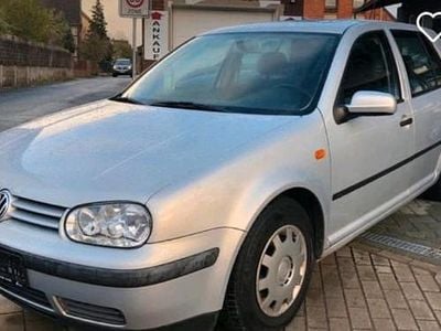 VW Golf IV