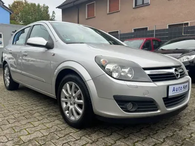 Gebraucht Opel Astra Cosmo 105 PS (77 kW) 2006 Silber Limousine