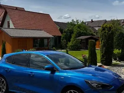 Gebraucht Ford Focus ST-Line 182 PS (133 kW) 2020 Blau Limousine